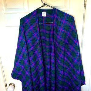 *NWOT* J. Crew Plaid Shawl Holiday Christmas Cape Green Red Blue